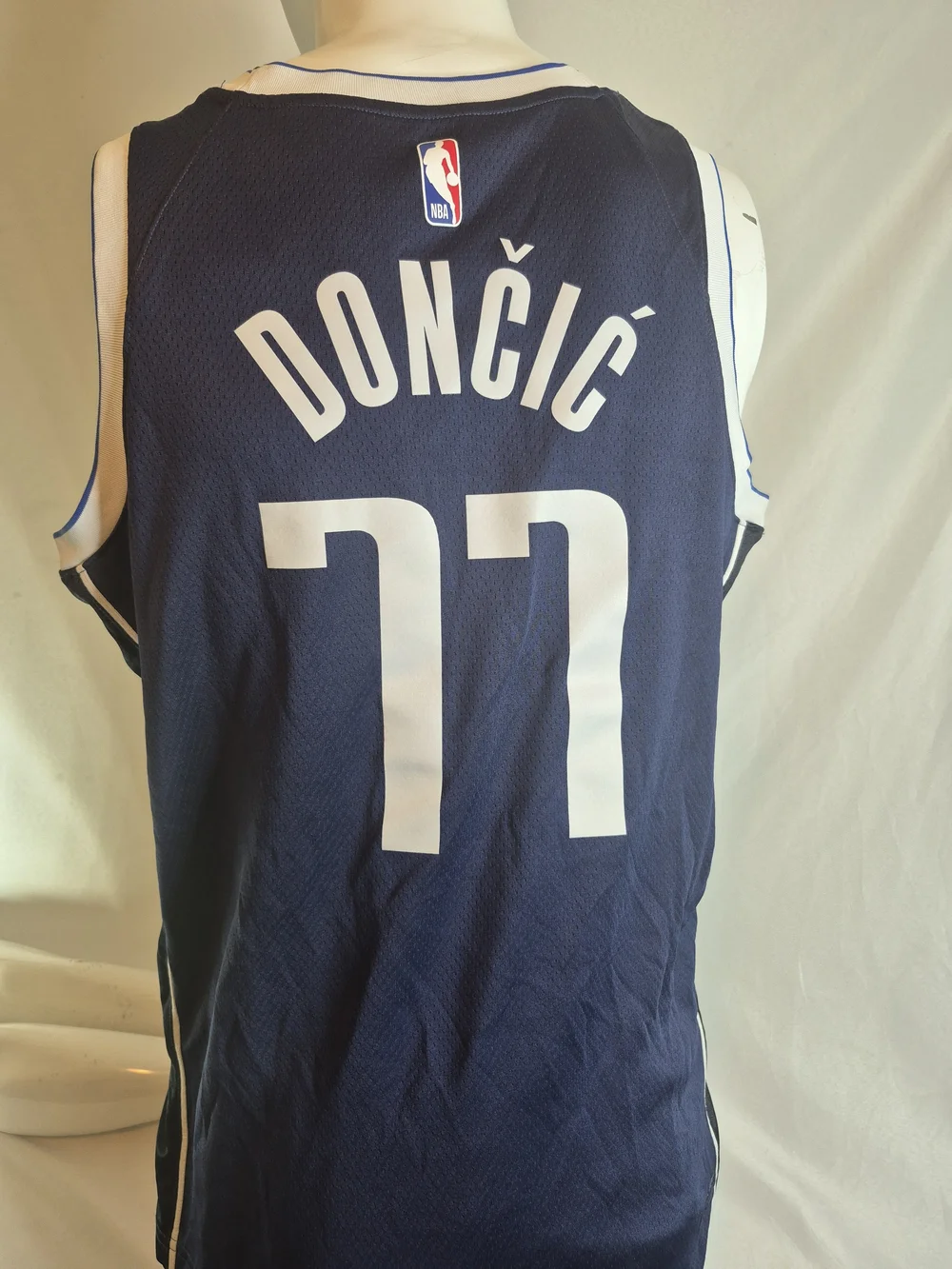 Luca Doncic  Mavs #77 Navy Basketball Jersey